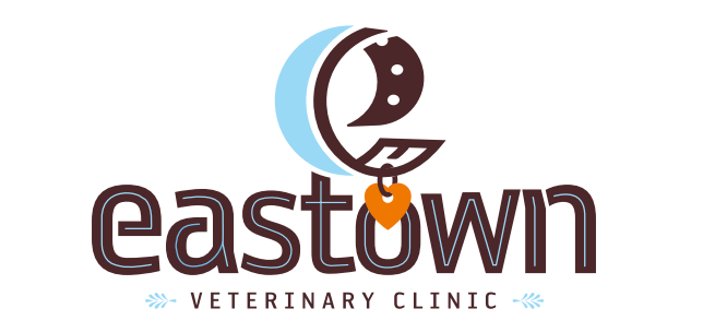 Eastown兽医诊所的标志