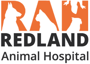 Redland动物医院的标志